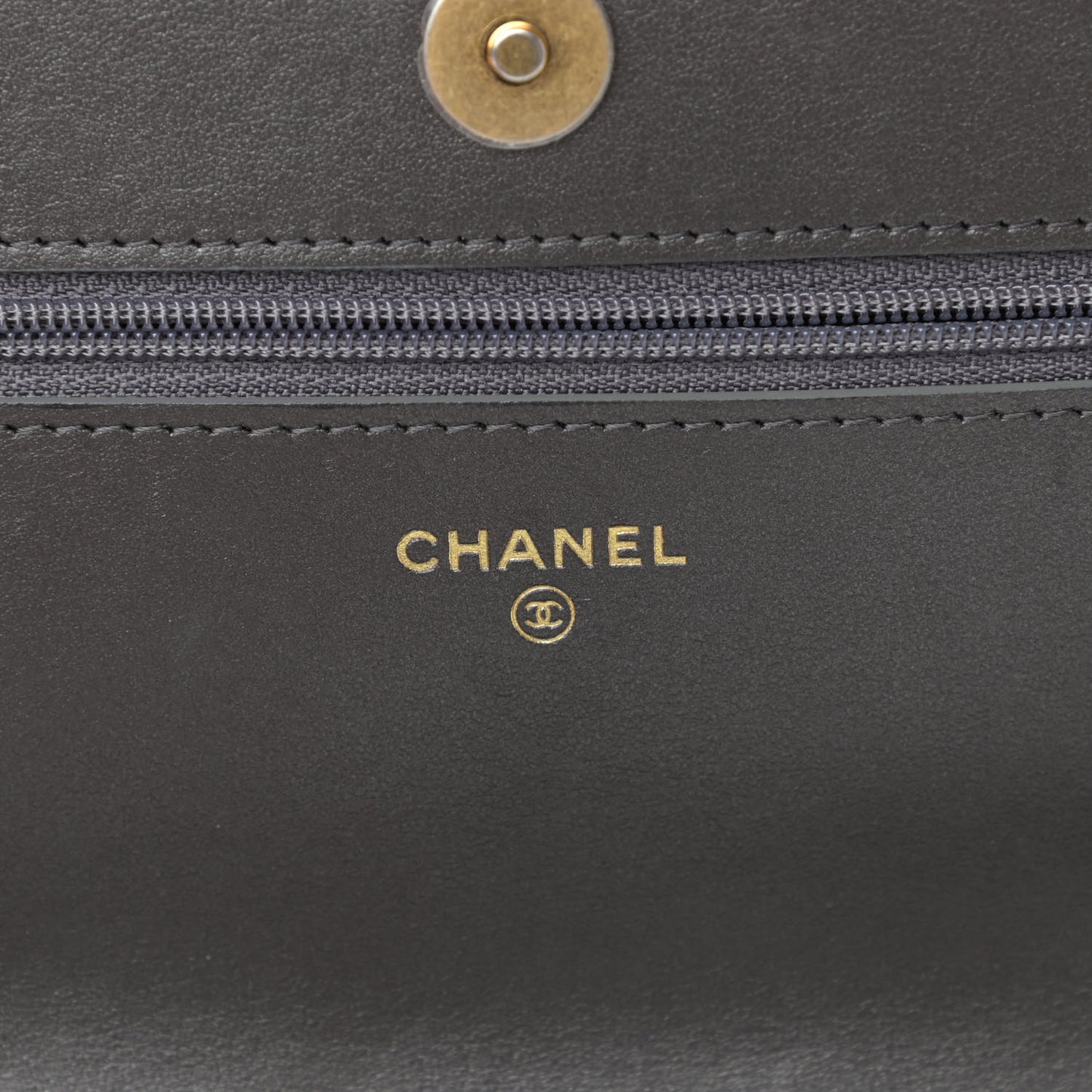 Sequin Quilted Chanel 19 Wallet On Chain WOC Silver