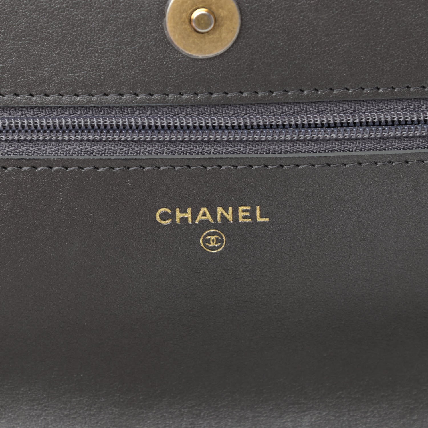 Chanel Sequin Quilted Chanel 19 Wallet On Chain WOC Silver 6 of 15