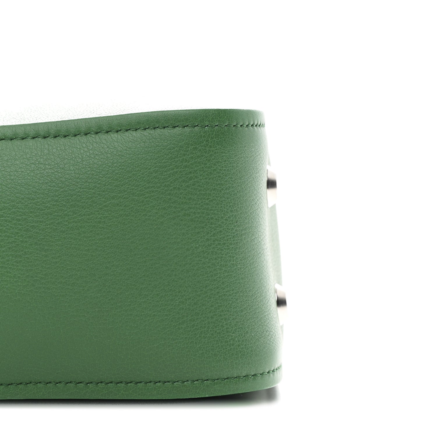 Shiny Day Calfskin Logo S Triangle Duffle Irlandais