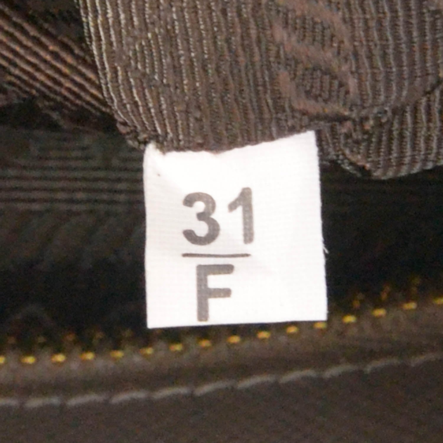 Prada Saffiano Vernice Tote Argilla 7 of 10