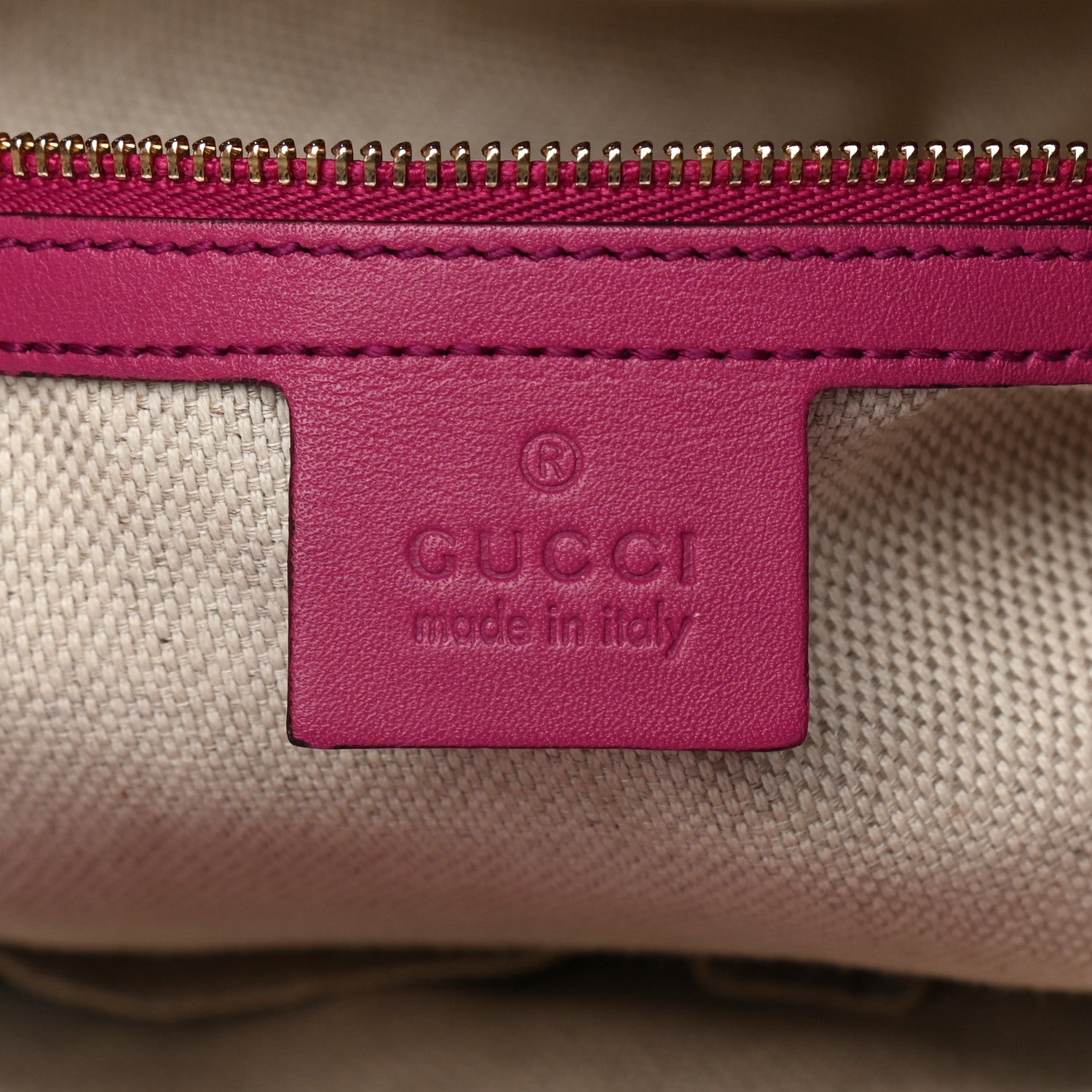 Gucci Vernice Naplack Medium Soho Chain Shoulder Bag Bright Bouganville 6 of 11
