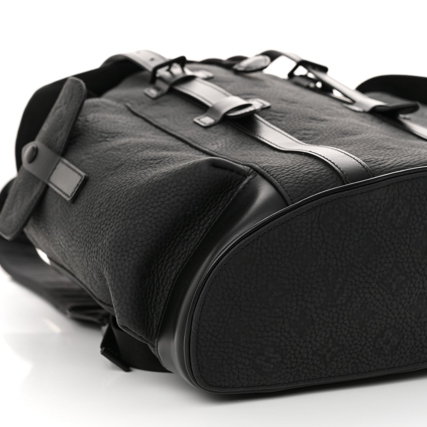 Taurillon Monogram Christopher MM Backpack Black