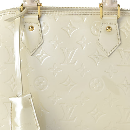 Louis Vuitton Vernis Alma PM Blanc Corail 9 of 9