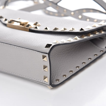 Valentino Garavani Pebbled Calfskin Medium Rockstud Flip Lock Crossbody Bag Pastel Grey 6 of 8