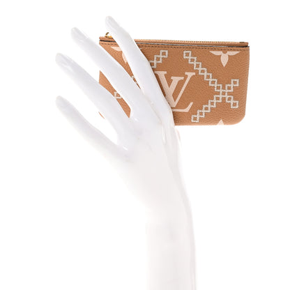 Louis Vuitton Empreinte Monogram Giant Broderies Key Pouch Arizona 4 of 14