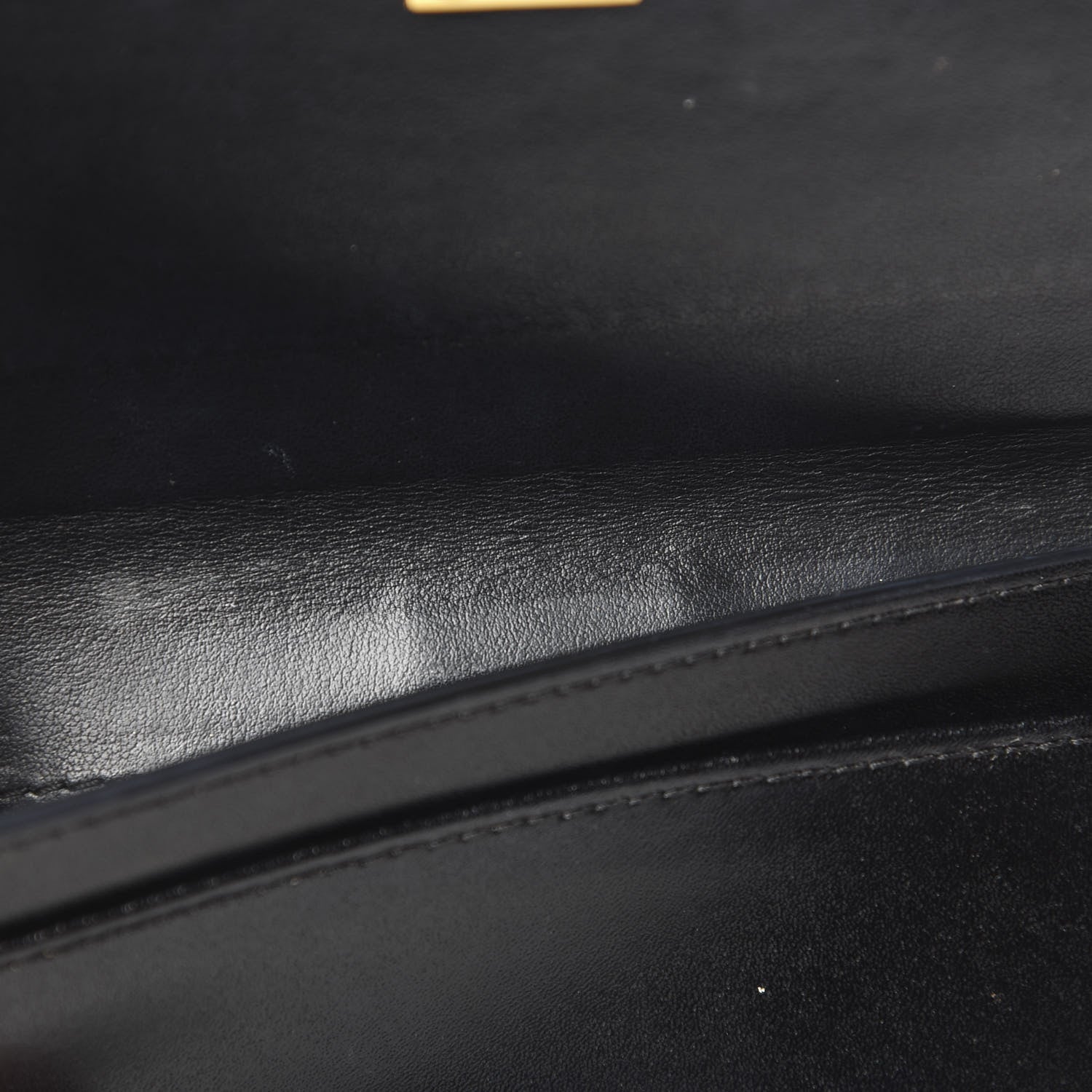 Fendi Vitello Studded French Wallet Black 10 of 11