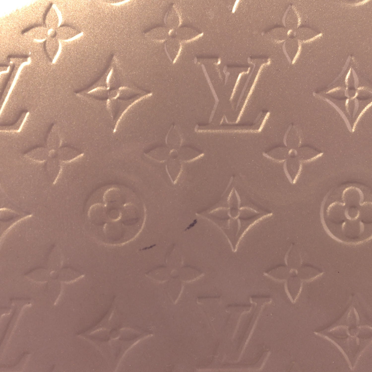 Louis Vuitton Vernis Brea MM Beige Poudre 13 of 13