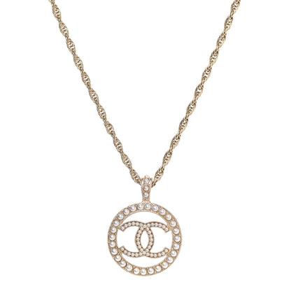 Chanel Pearl CC Round Pendant Necklace Gold 1 of 6