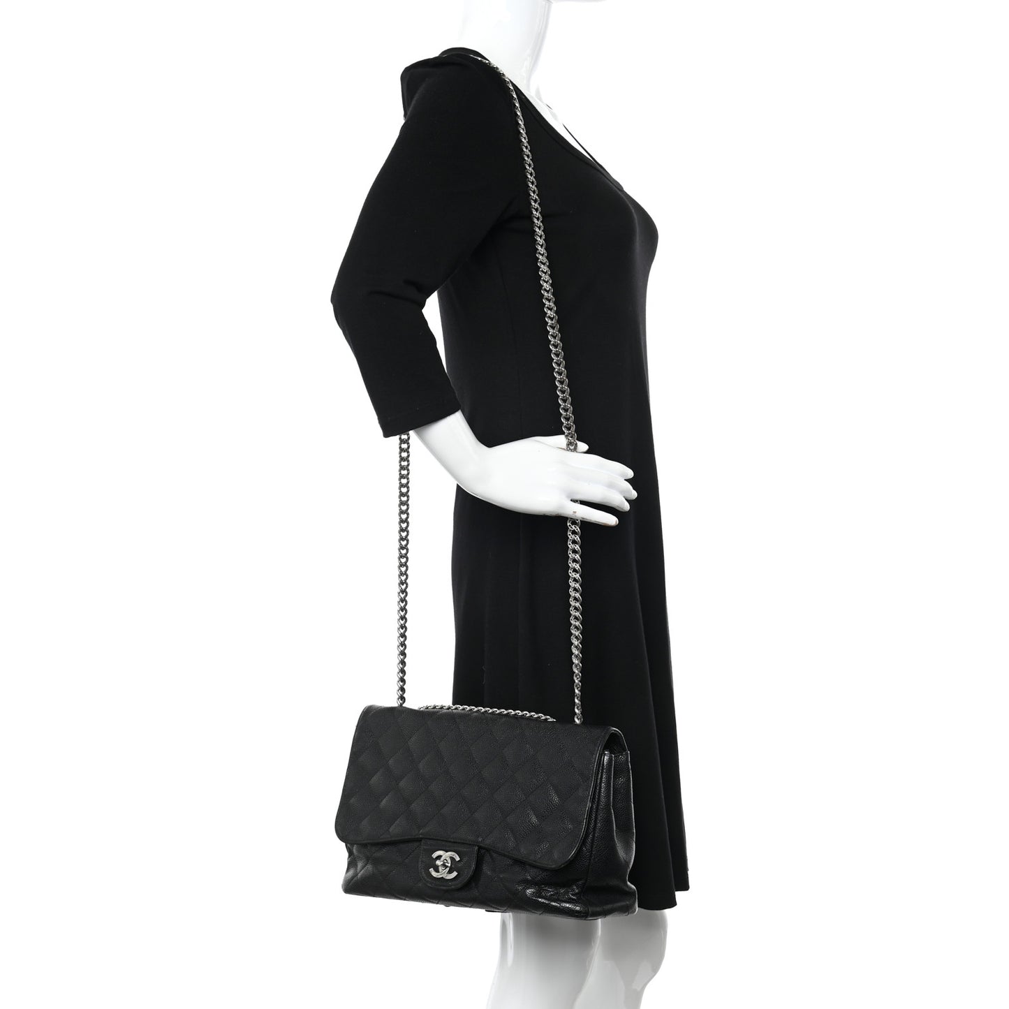 Caviar Quilted Jumbo Single Flap Bijoux Chain Black