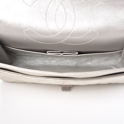 Chanel Metallic Lambskin 2.55 Reissue 225 Flap Pale Gold 6 of 32