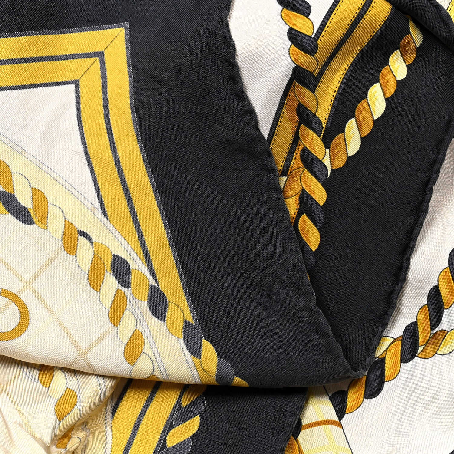 Hermes Silk Grande Tenue Scarf Wash 90 Black Cream Gold 5 of 6