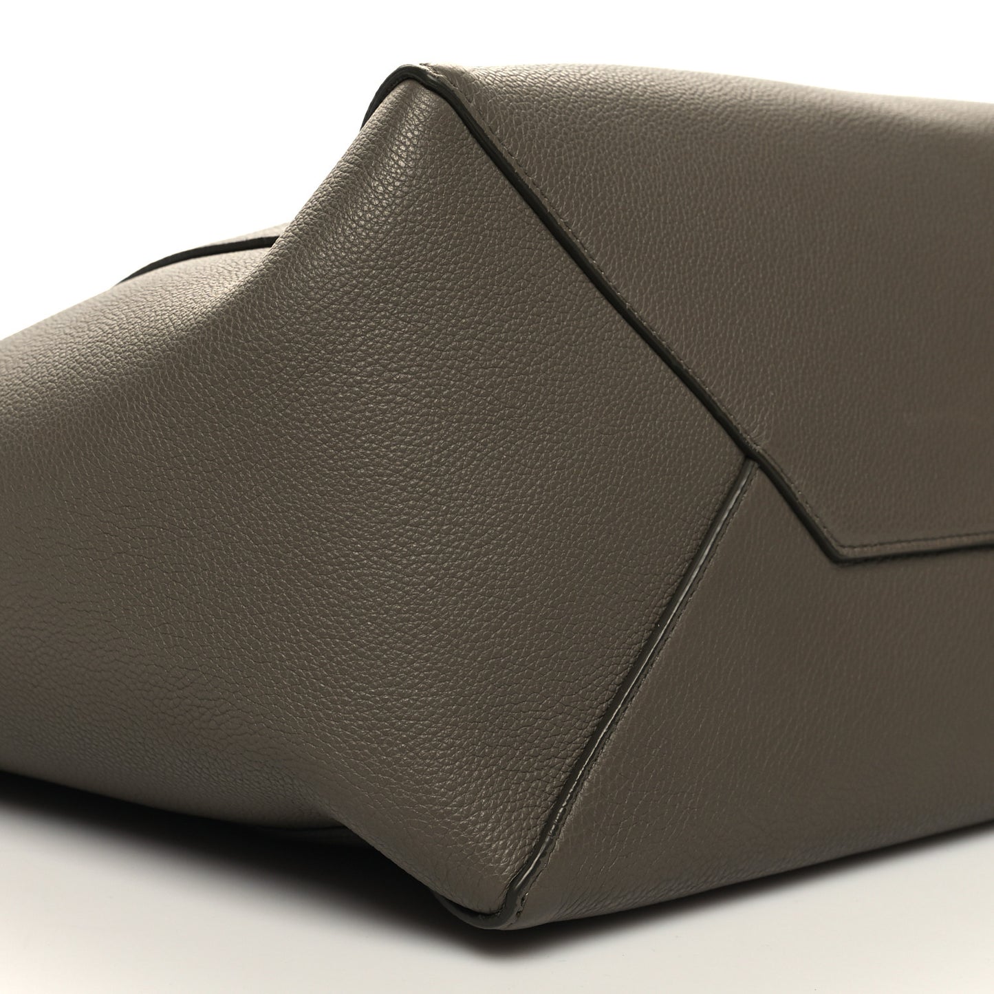 Soft Grained Calfskin Small Belt Cabas Phantom Taupe