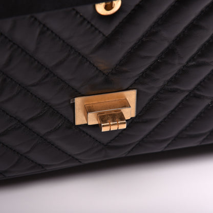 Chanel Aged Calfskin Chevron Quilted 2.55 Reissue 226 Flap Black 13 of 16