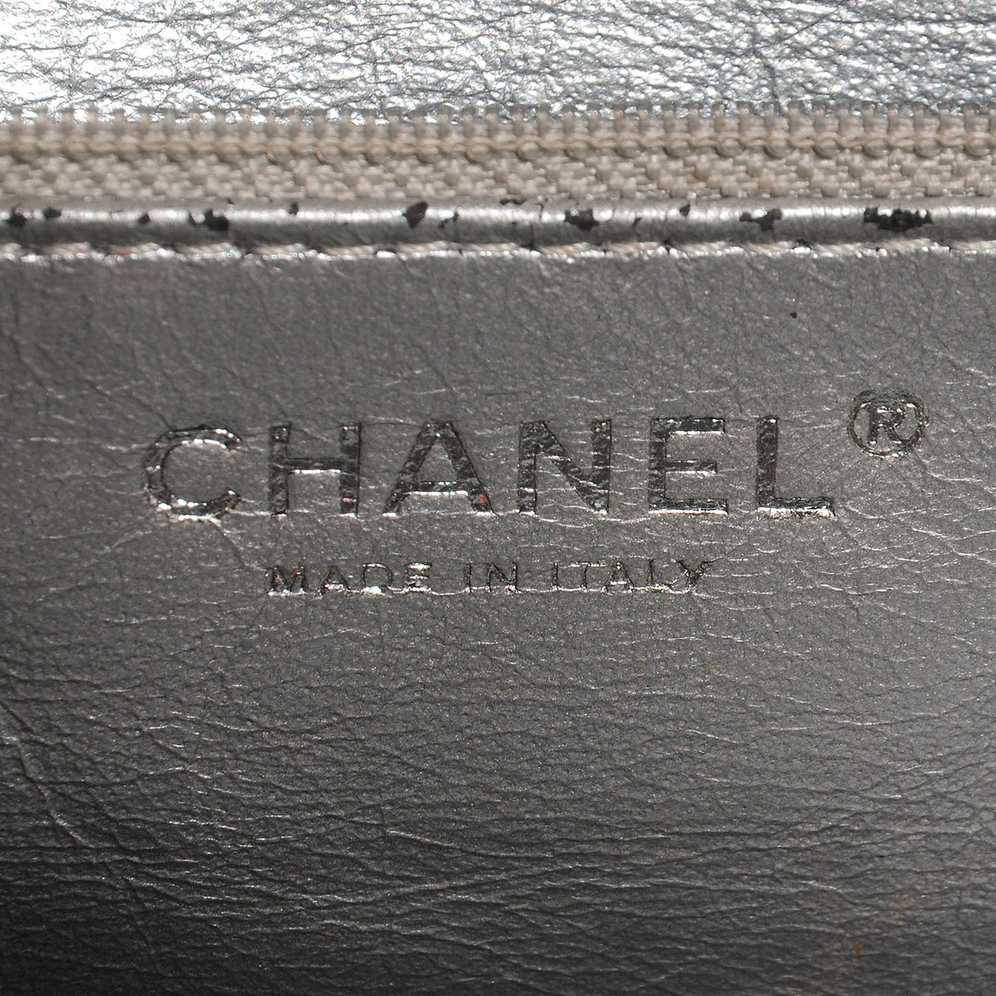 Patent Calfskin Large Luxe Ligne Tote Black