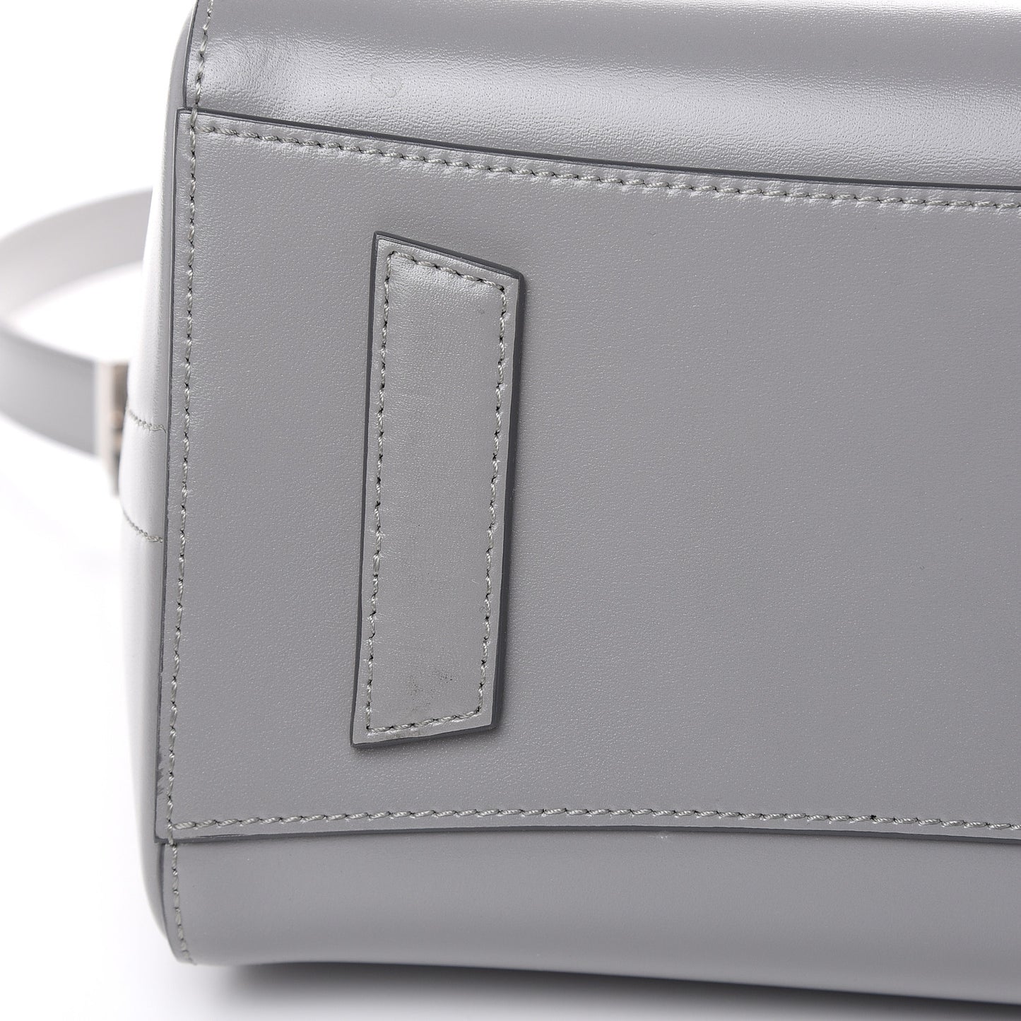Shiny Lord Calfskin Small Antigona Pearl Grey