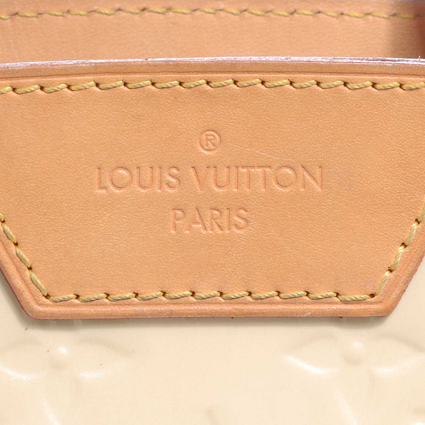 Louis Vuitton Vernis Brea MM Blanc Corail 5 of 8