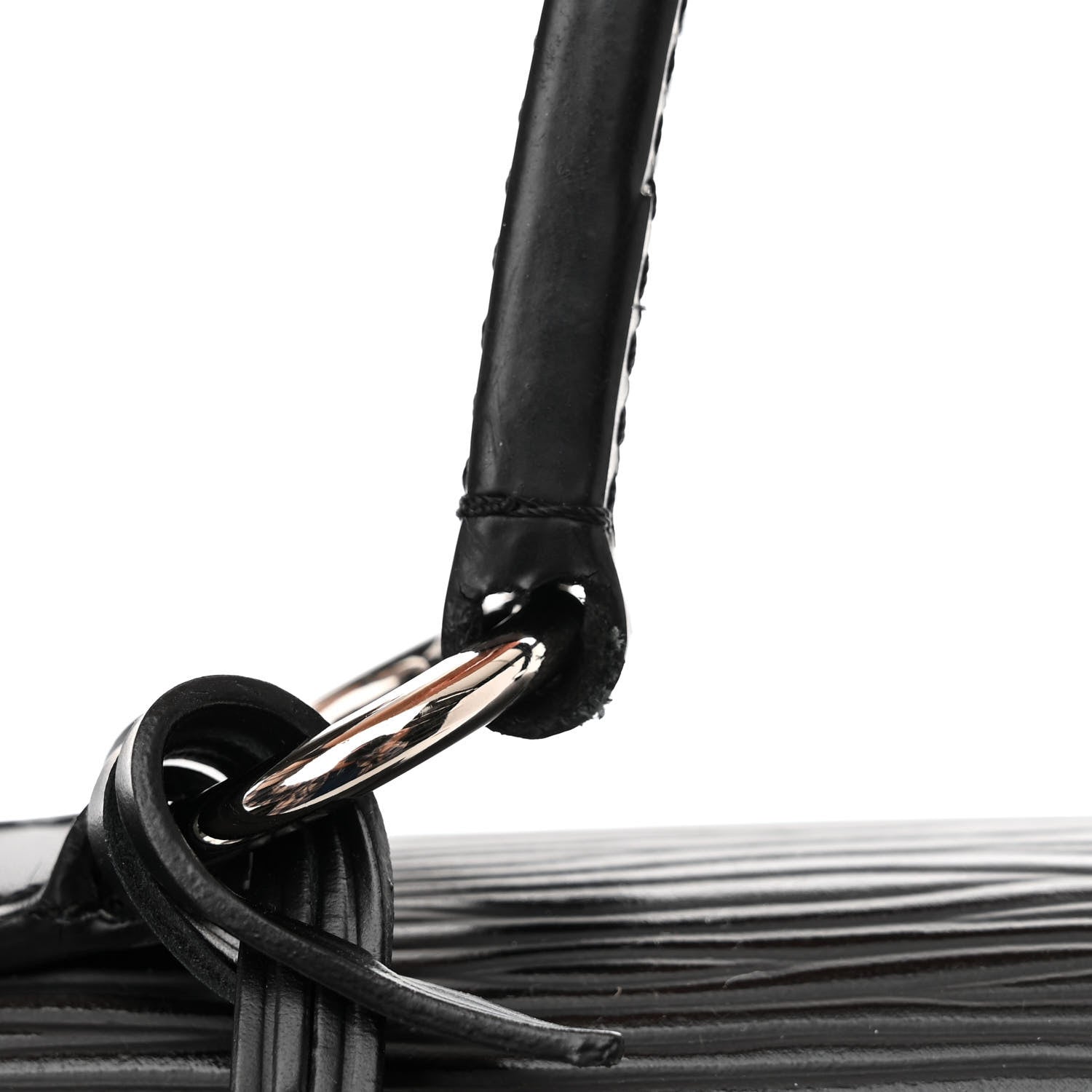 Louis Vuitton Epi Cluny MM Black 13 of 14