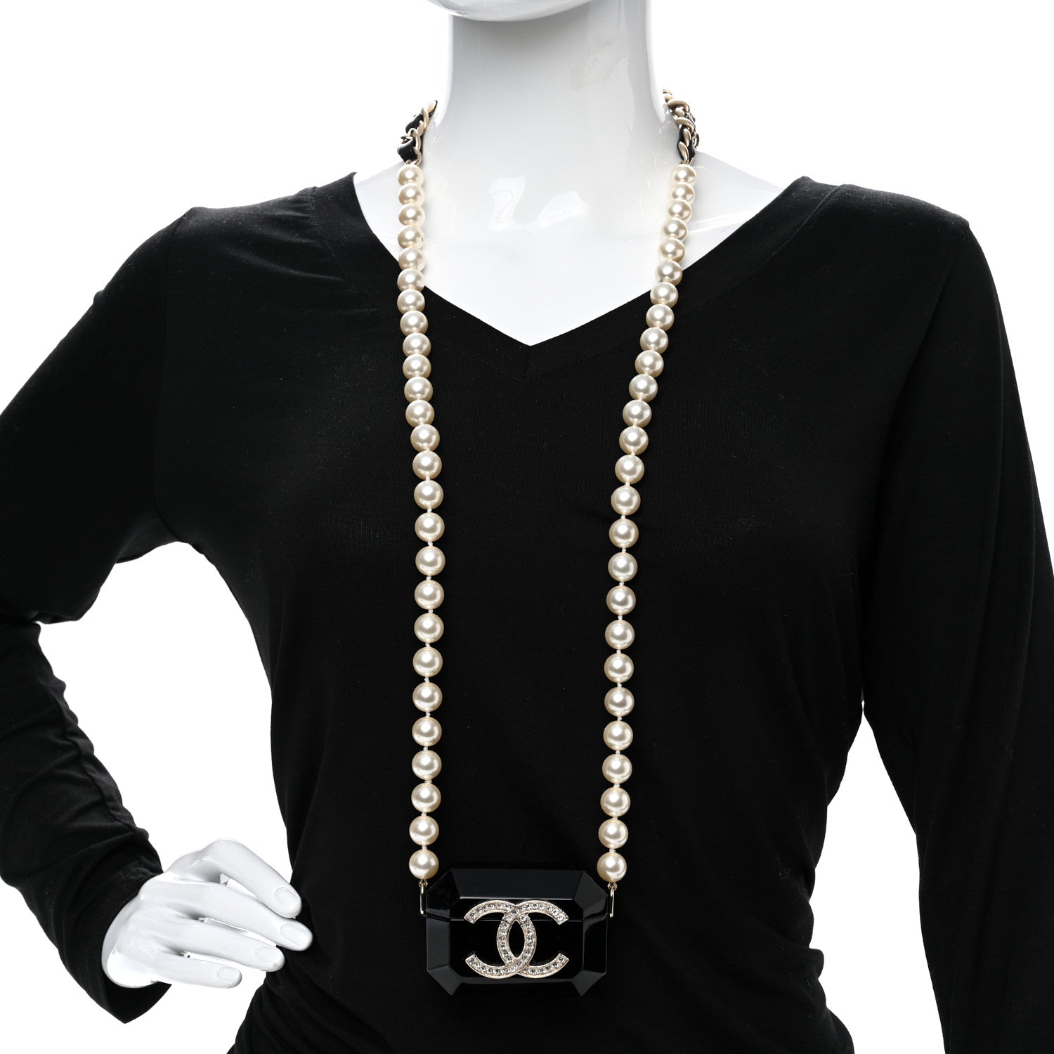 Chanel Resin Crystal Pearl Airpods Pro Holder Necklace Black Pearly White 2 of 7