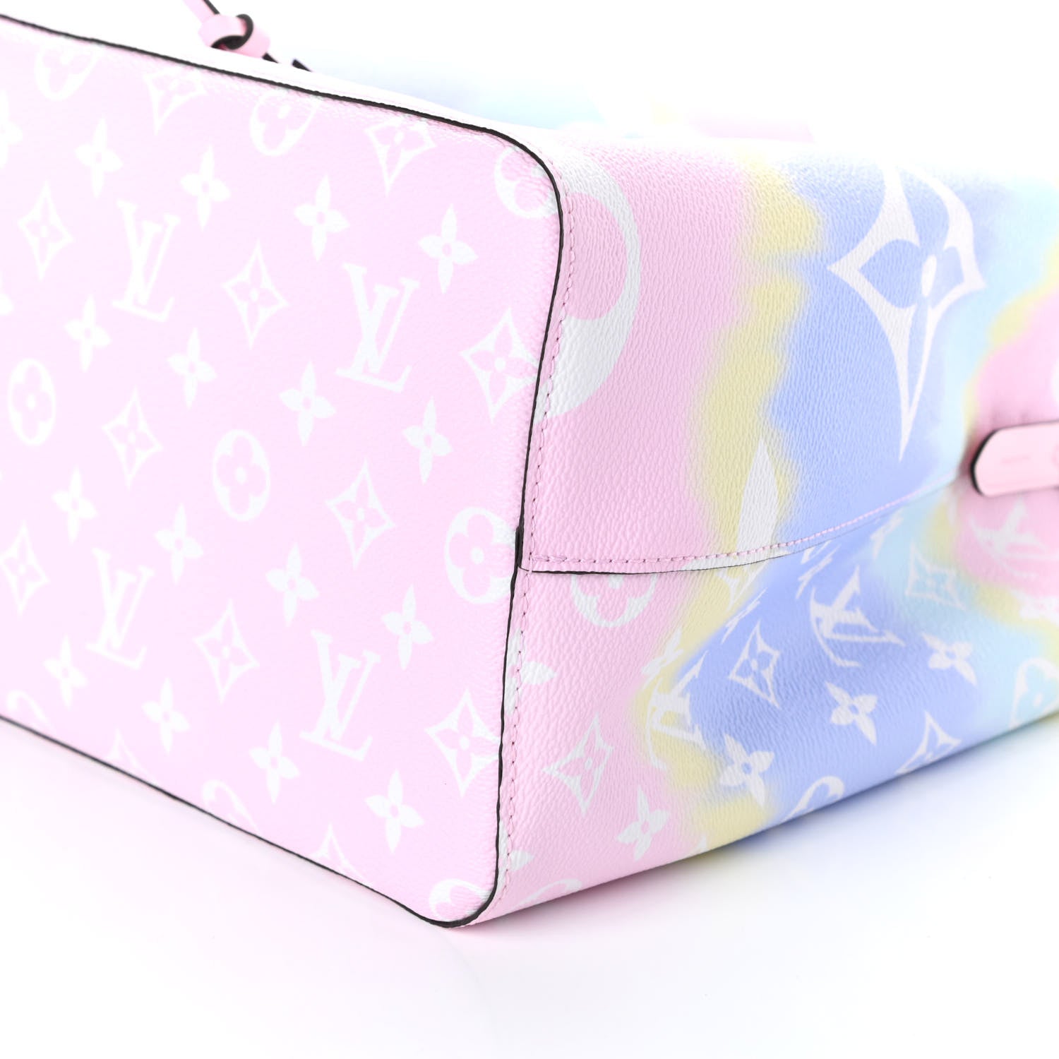 Louis Vuitton Monogram Escale Neonoe MM Pastel 8 of 8