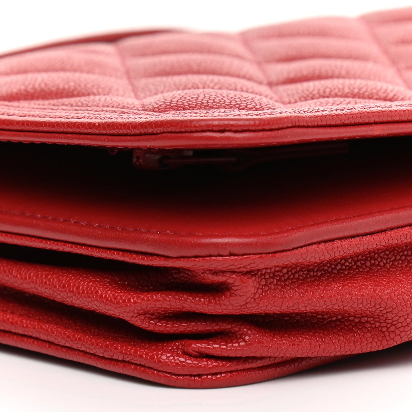 Caviar Quilted Boy Wallet On Chain WOC Red