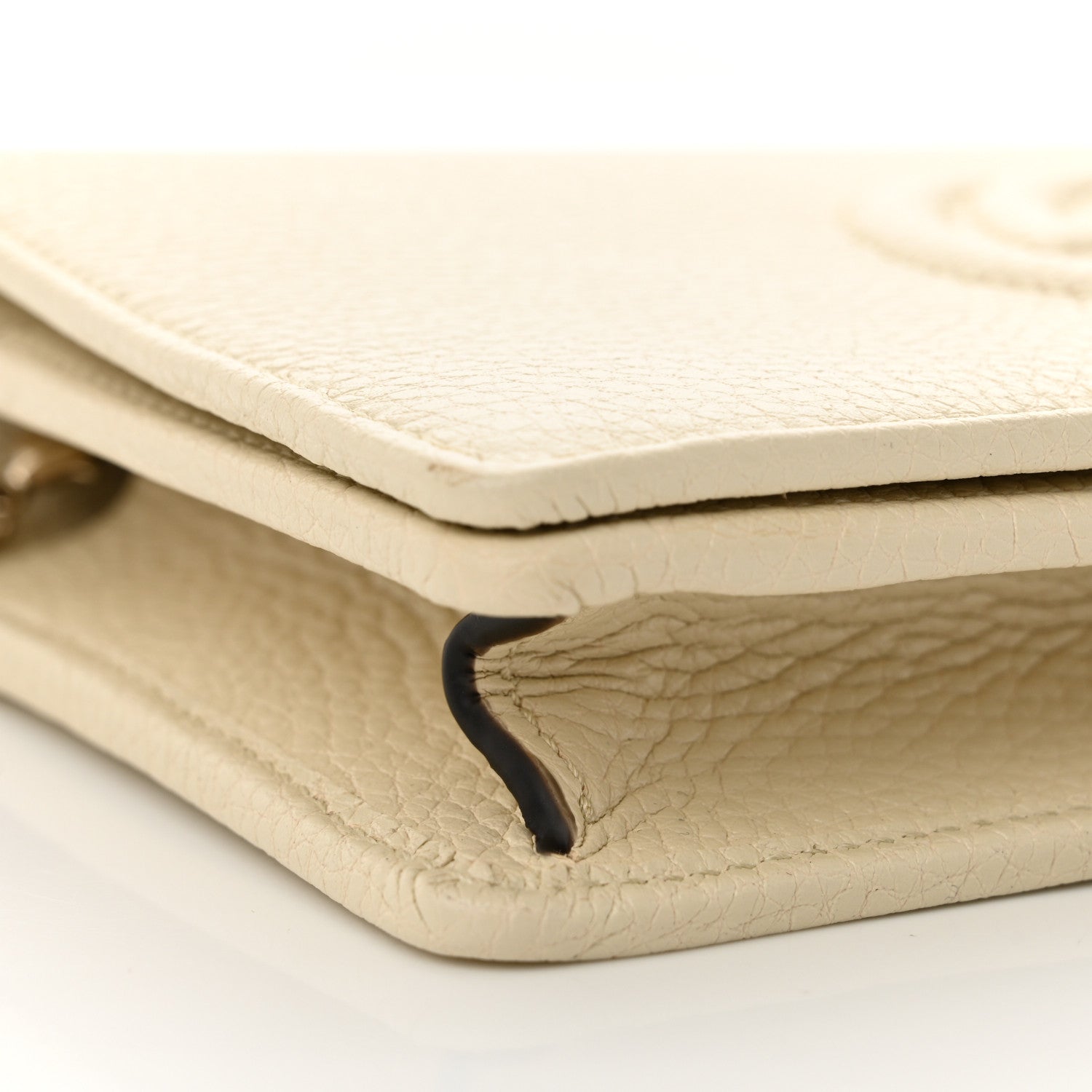 Gucci Pebbled Calfskin Soho Wallet on Chain Ivoire 8 of 11