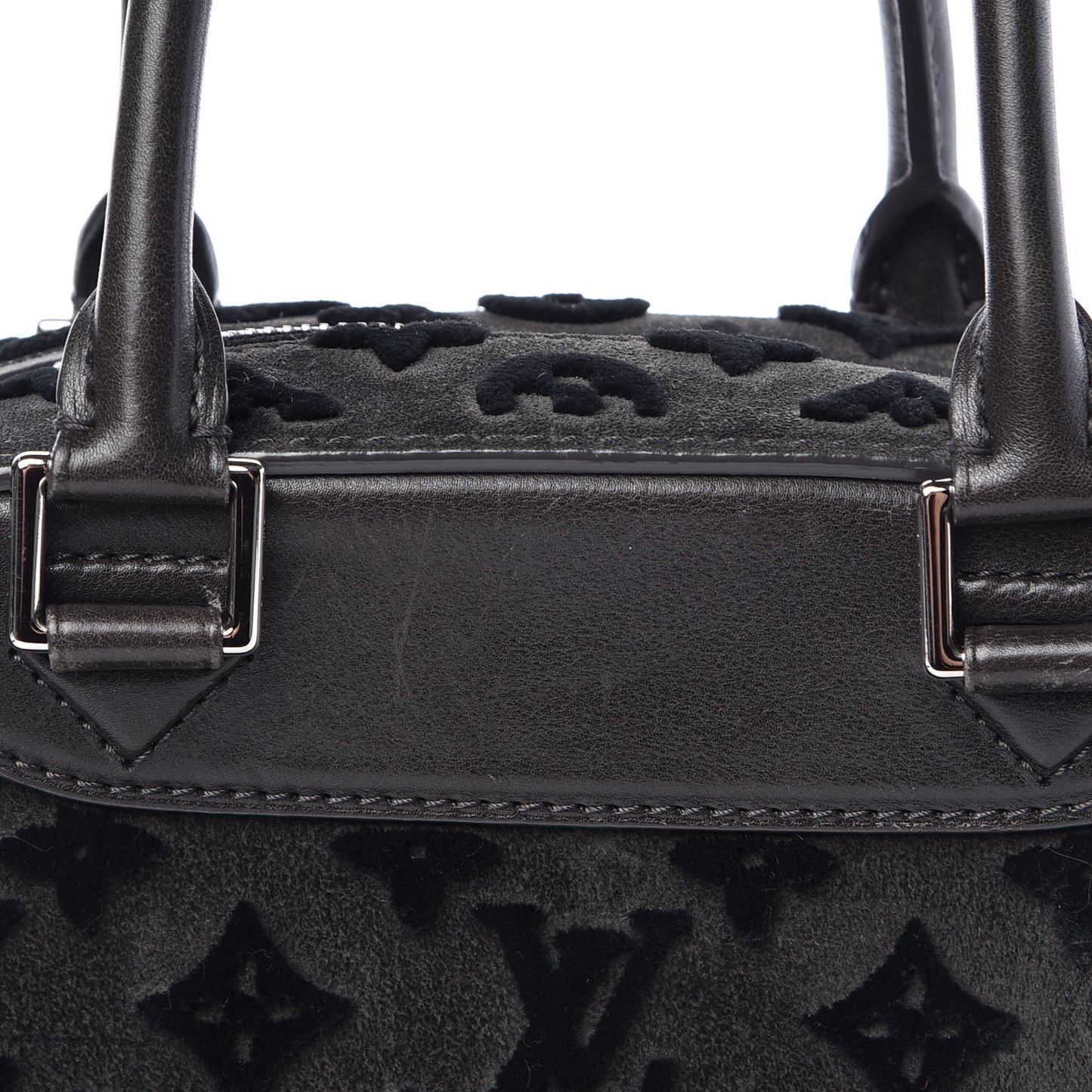 Monogram Suede Tuffetage Deauville Cube Gris