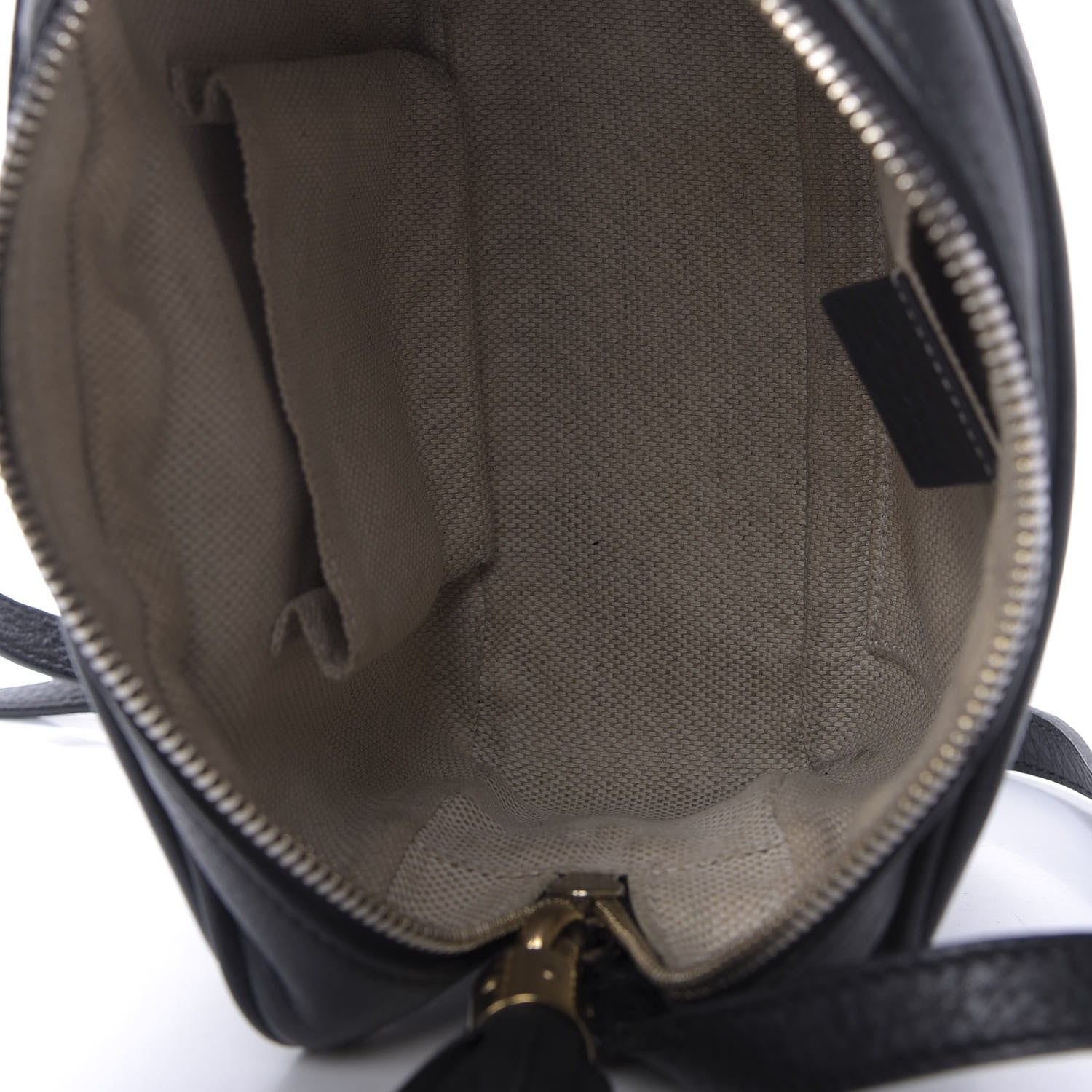 Gucci Pebbled Calfskin Small Soho Disco Bag Black 5 of 9