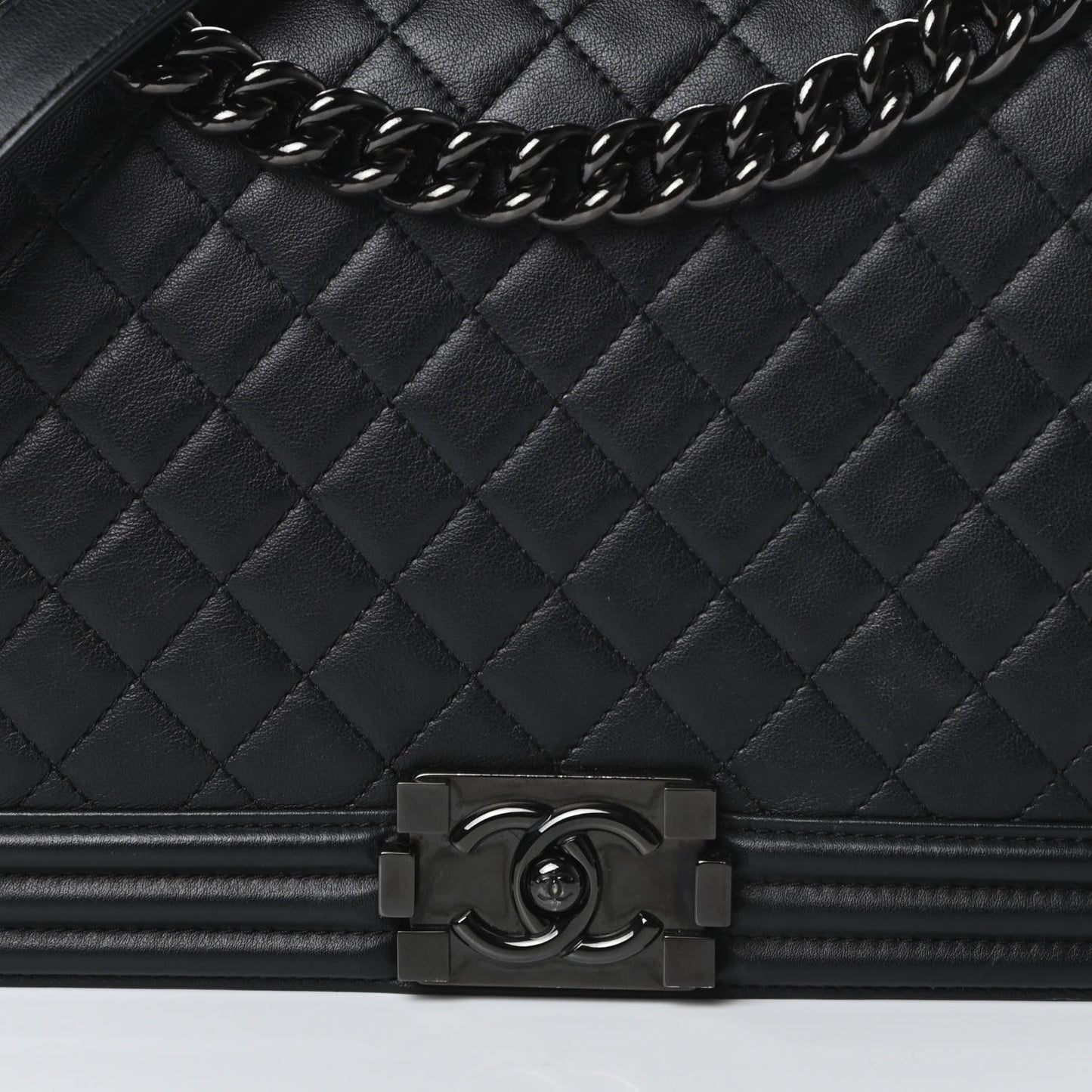 Calfskin Quilted New Medium Boy Flap So Black