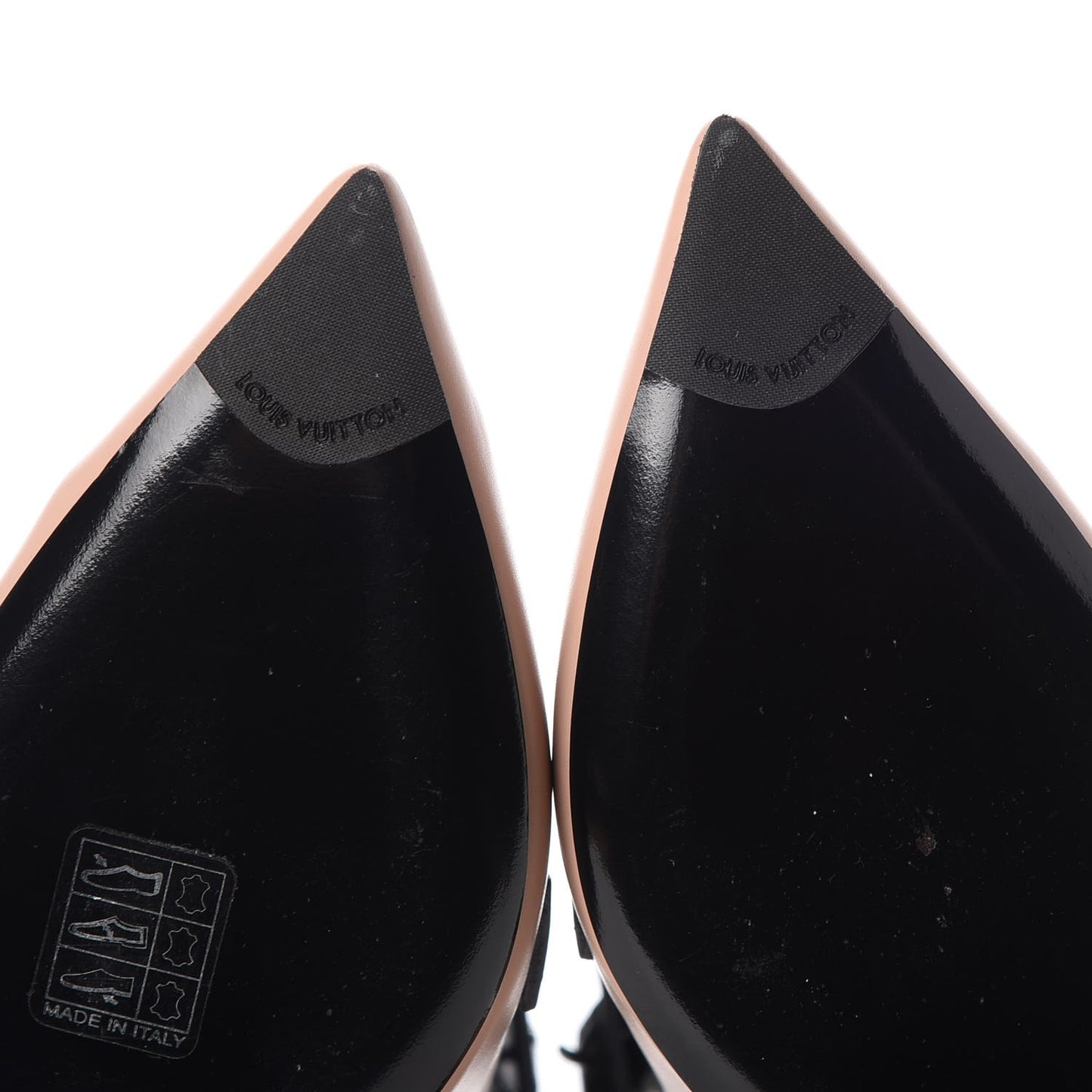 Calfskin Gamble Diva Pumps 39 Nude