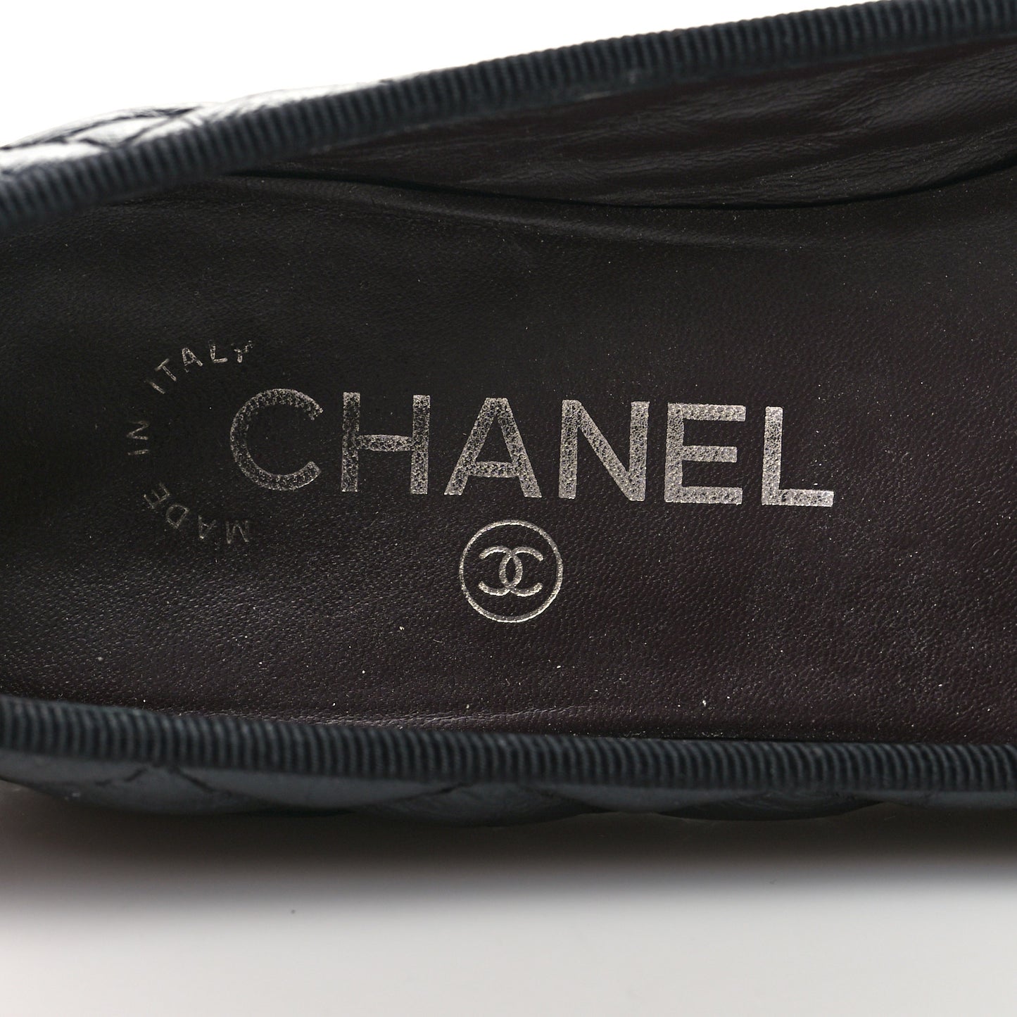 Aged Calfskin Quilted Cap Toe Ballerina Flats 35.5 Black