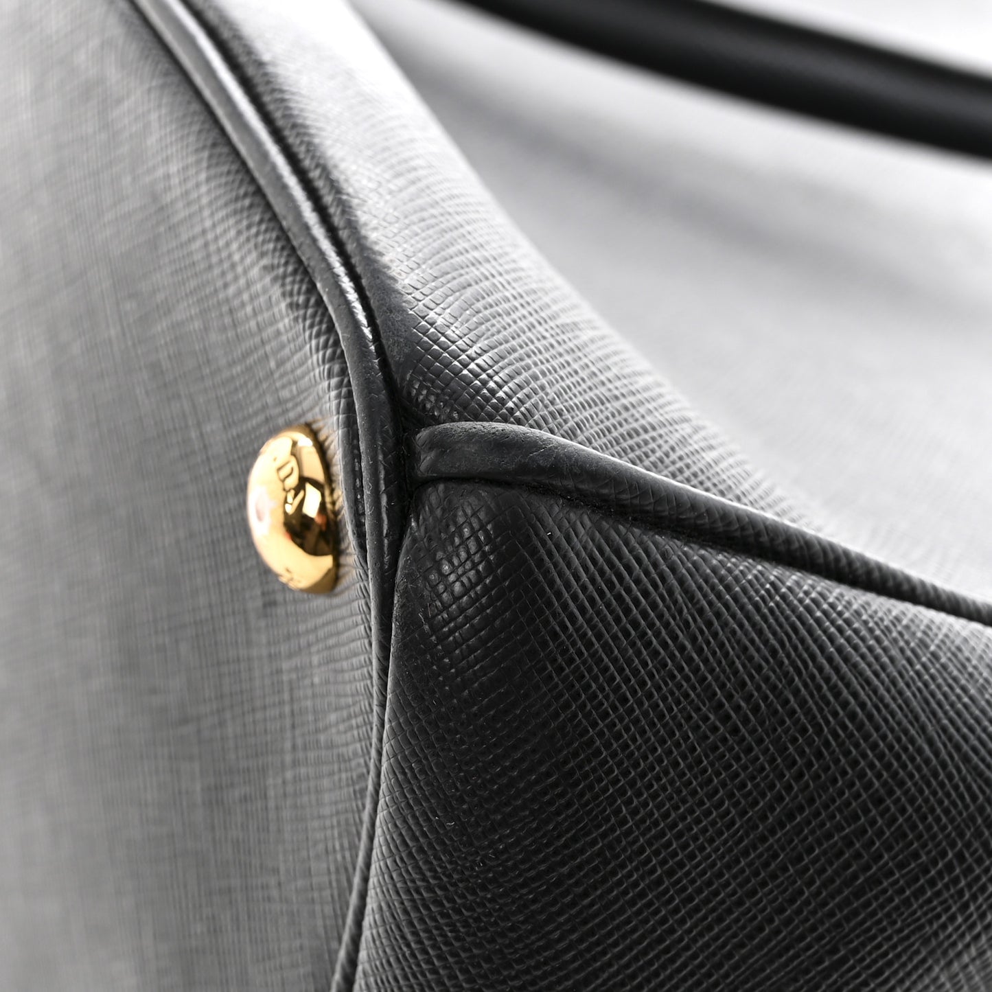 Saffiano Lux Large Galleria Double Zip Tote Black
