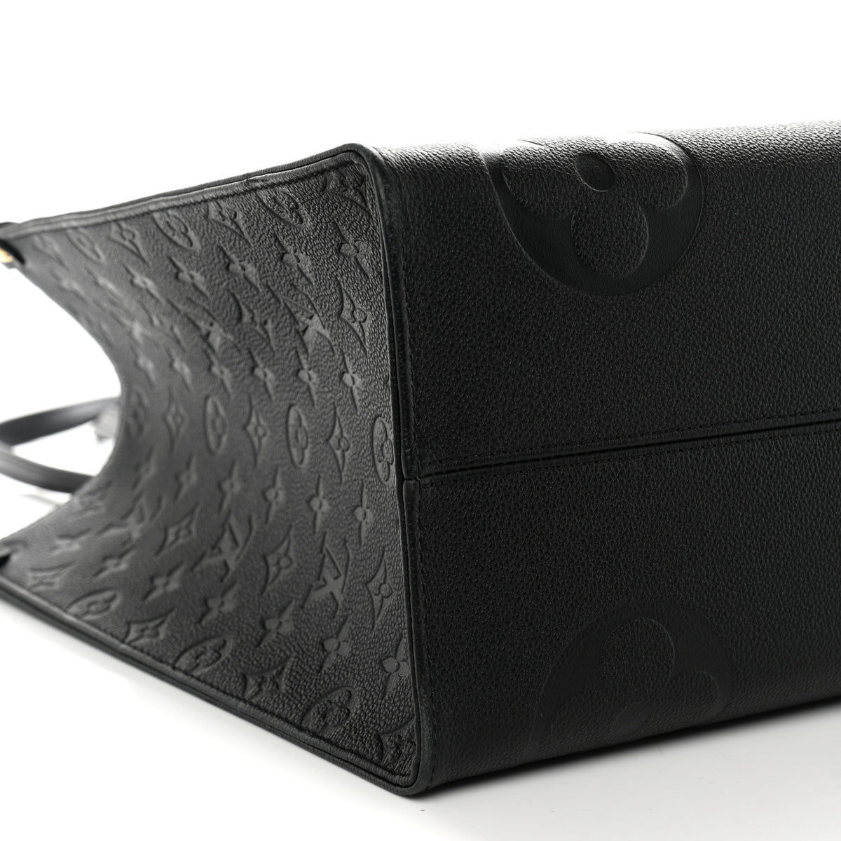 Louis Vuitton Empreinte Monogram Giant Onthego GM Black 8 of 10