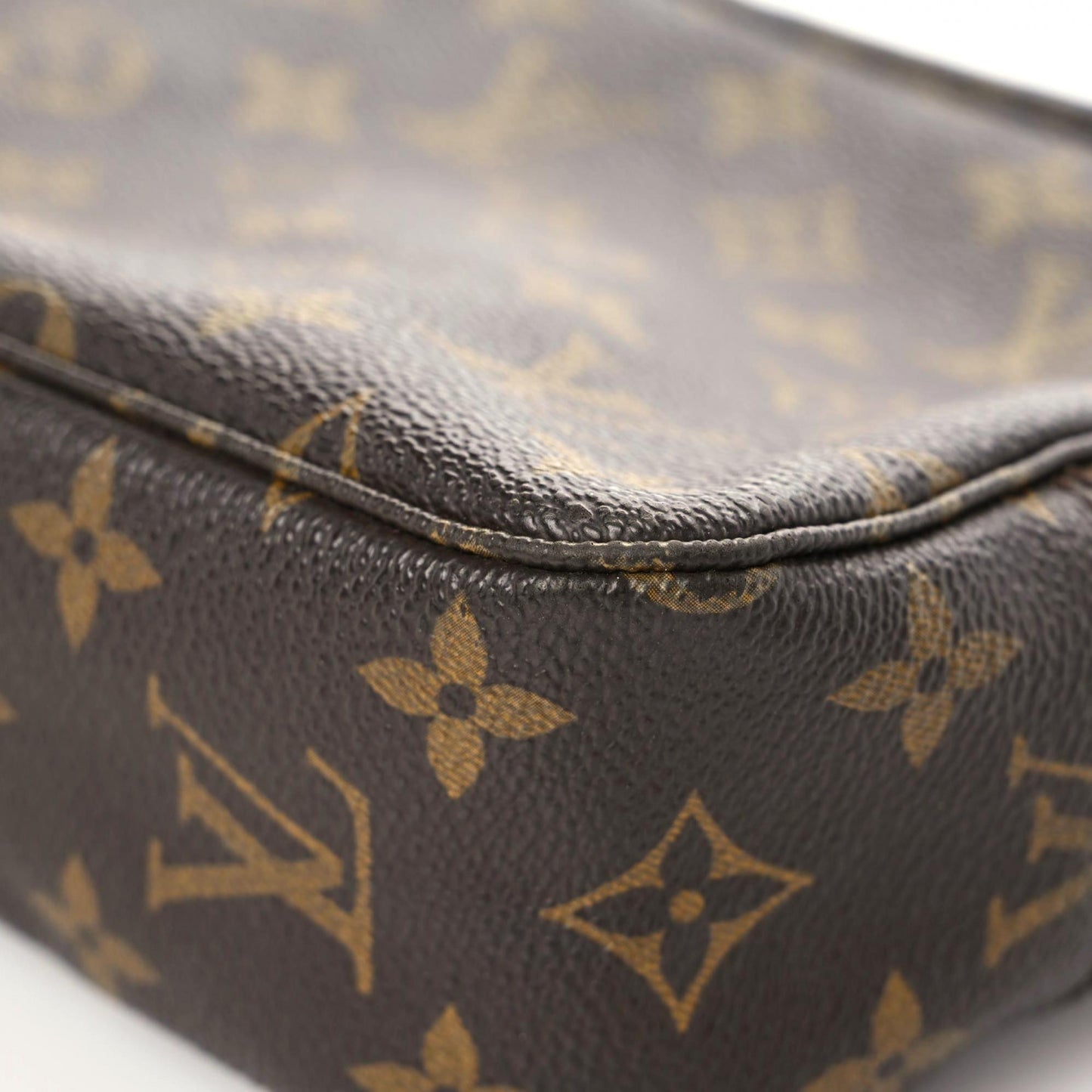 Monogram Trousse Toilette 23