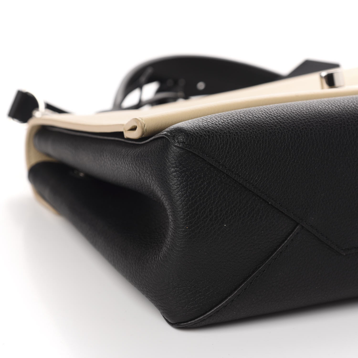 Louis Vuitton Soft Calfskin Lockme II Top Handle Vanille Black 5 of 8