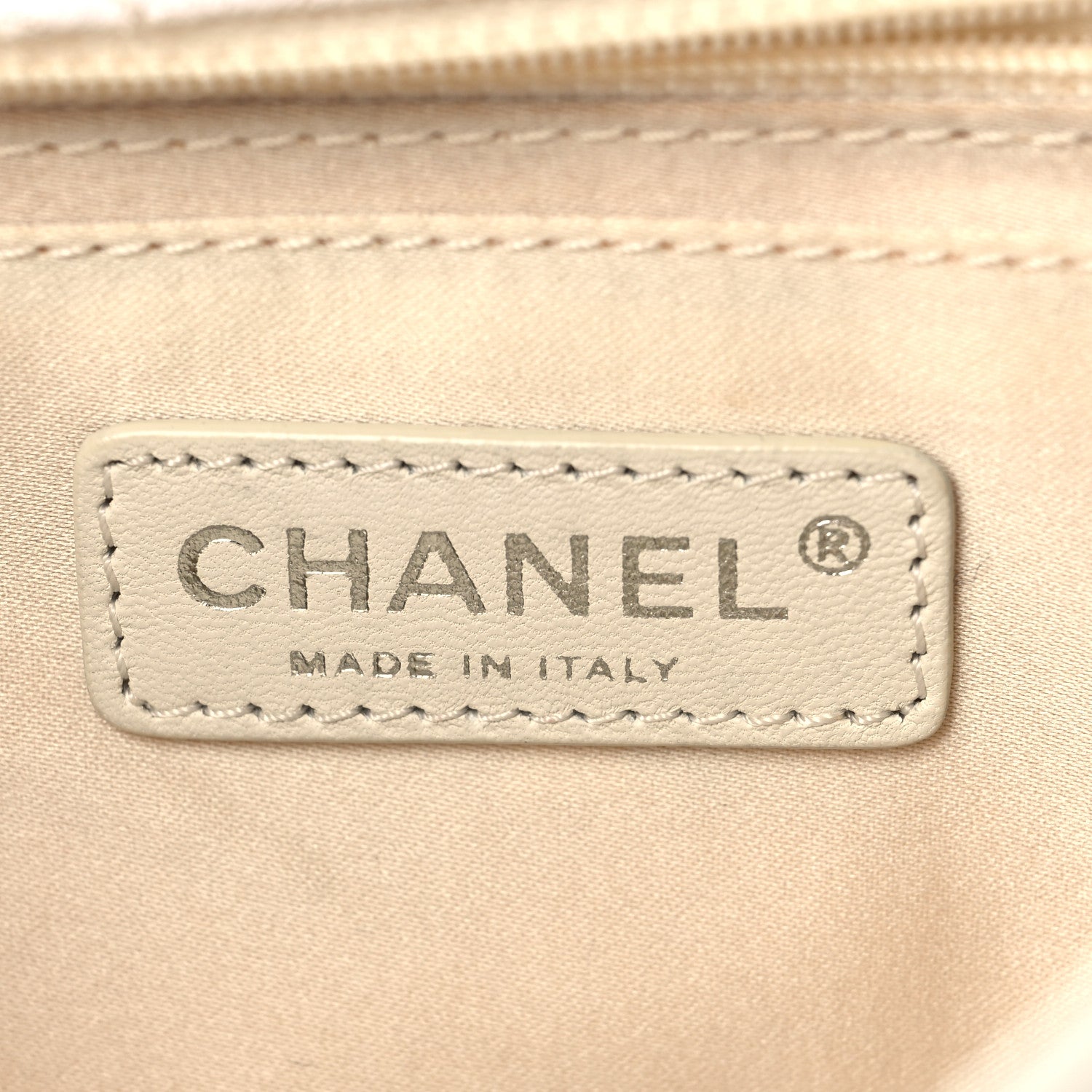 Chanel Tweed Faux Fur Patchwork Medium Single Flap White 5 of 8
