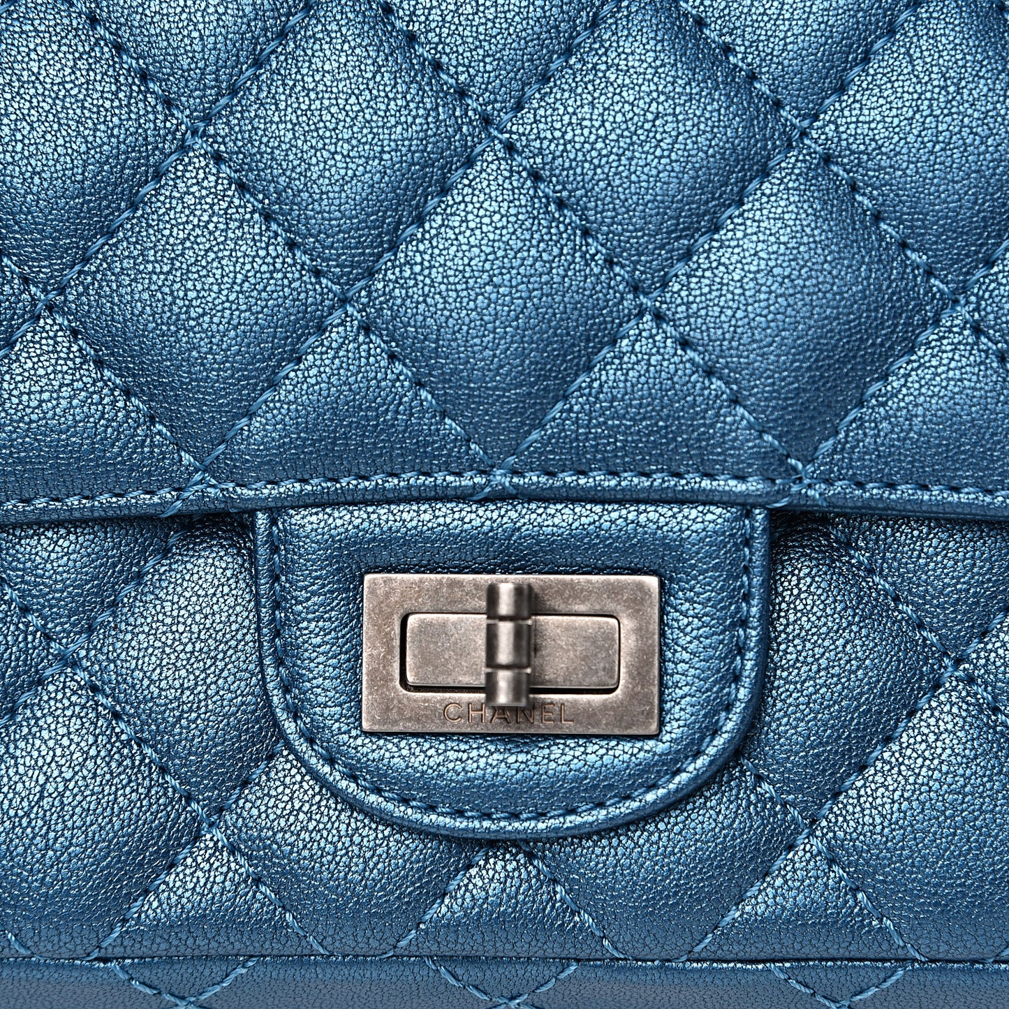 Metallic Sheepskin Quilted 2.55 Reissue 225 Flap Blue
