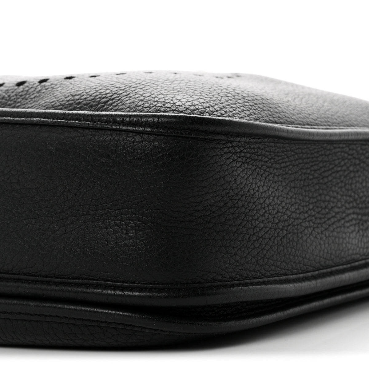 Taurillon Clemence Evelyne III PM Black