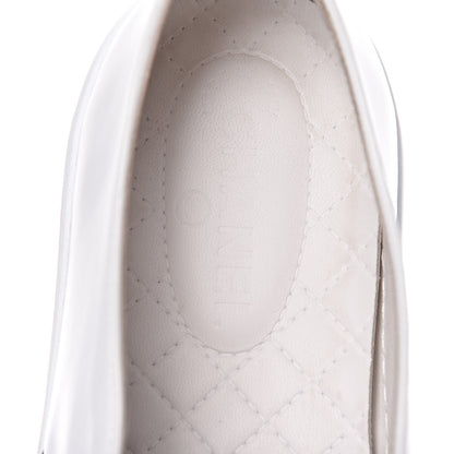 Chanel Calfskin Slip On Sneakers 45 White Black 7 of 16