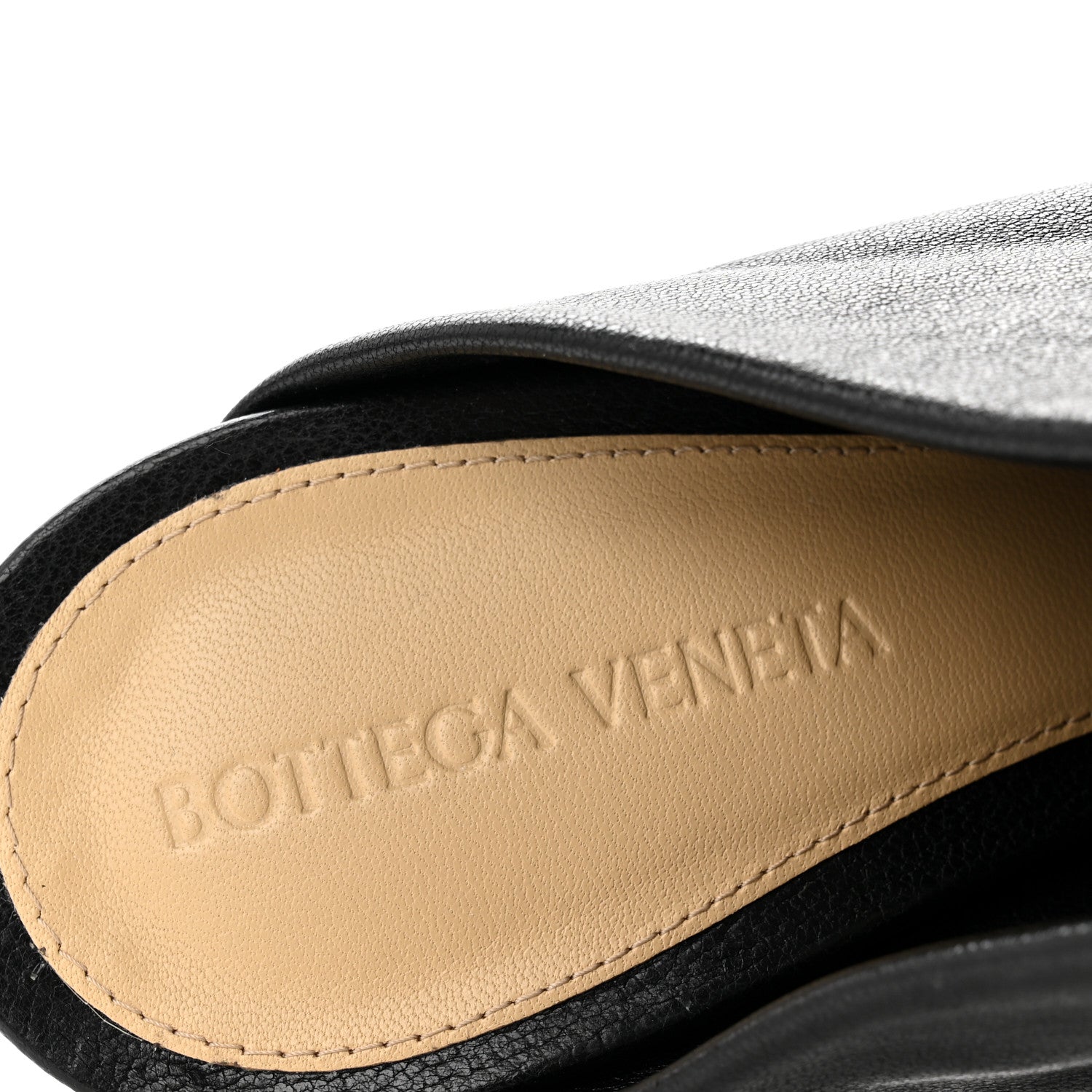 Bottega Veneta Stretch Nappa Dot Pumps 40 Black 7 of 7
