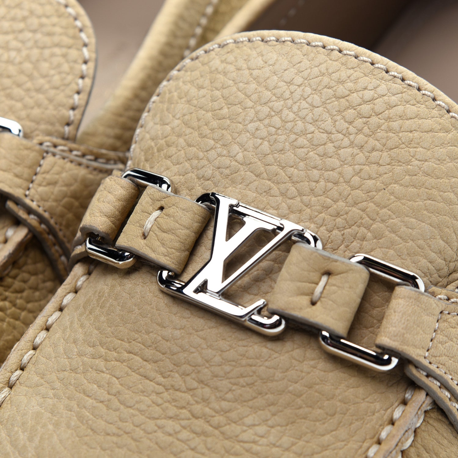 Louis Vuitton Nubuck Mens Hockenheim Moccasin Loafers 9 Beige 11 of 11