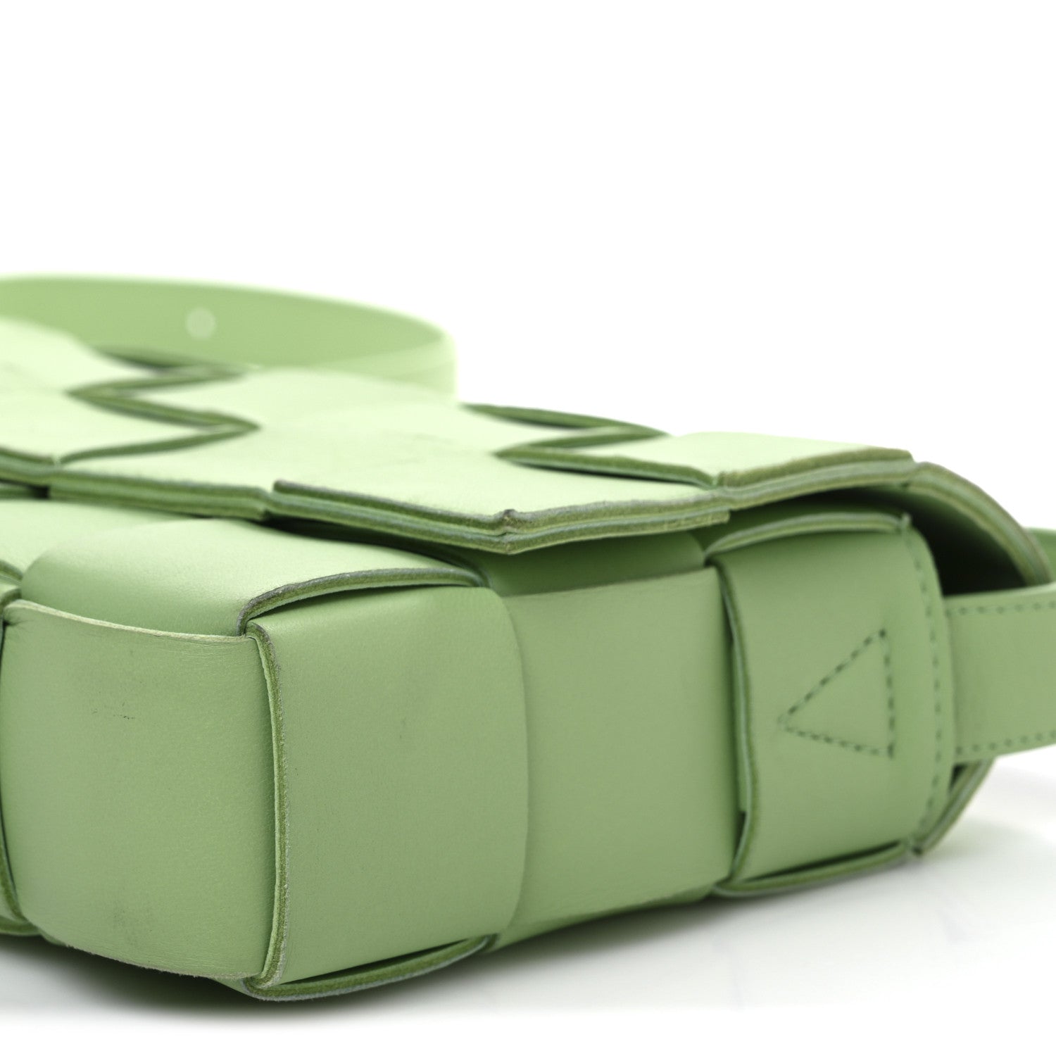 Bottega Veneta Nappa Maxi Intreccio Cassette Bag Pistachio 9 of 11