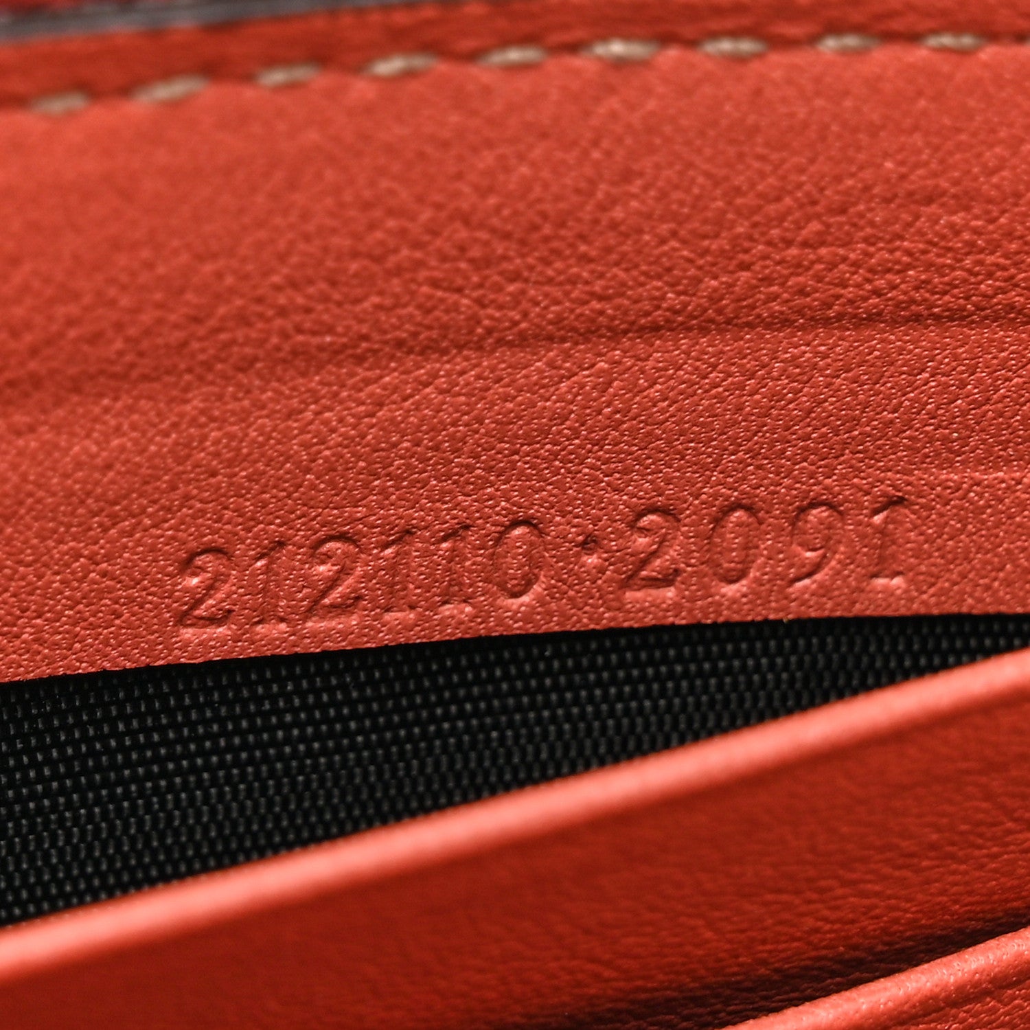 Gucci Guccissima GG Pierce Zip Around Wallet Coral 8 of 18