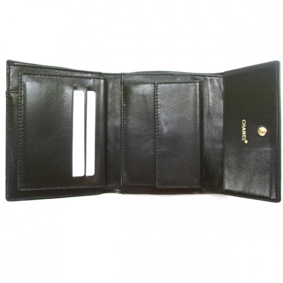 Leather Chocolate Bar Quilted Tri-Fold Wallet Black