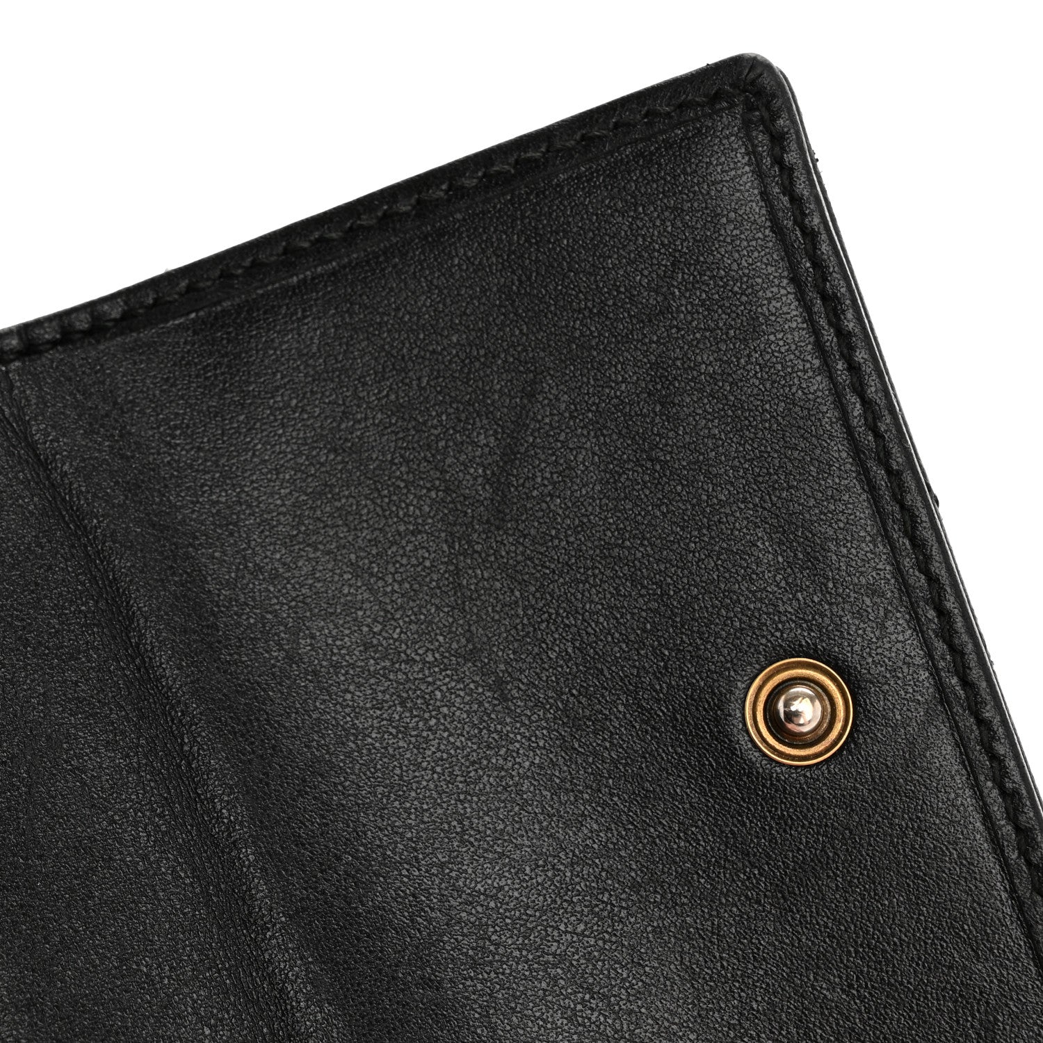 Gucci Calfskin Matelasse GG Marmont Medium Wallet Black 7 of 10