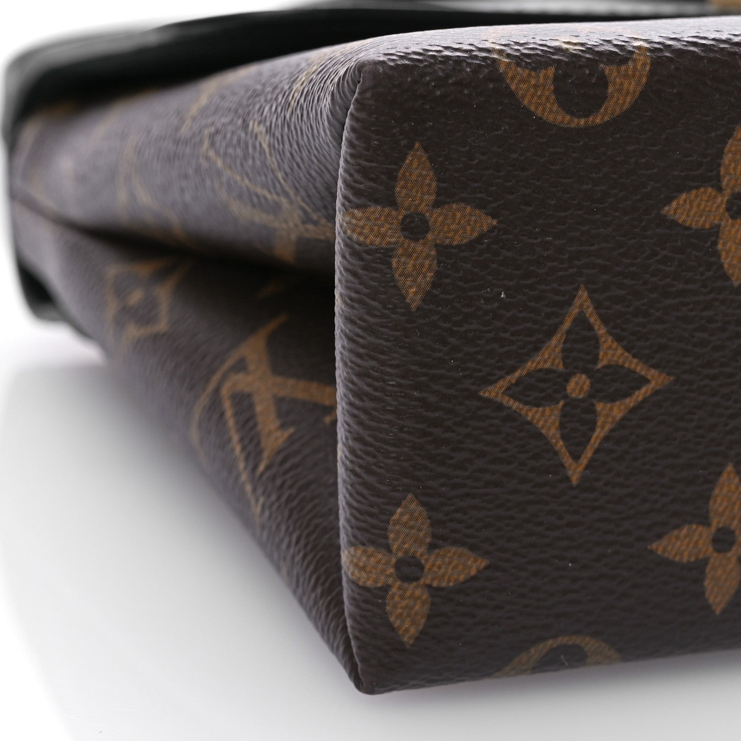 Louis Vuitton Monogram Locky BB Black 8 of 9