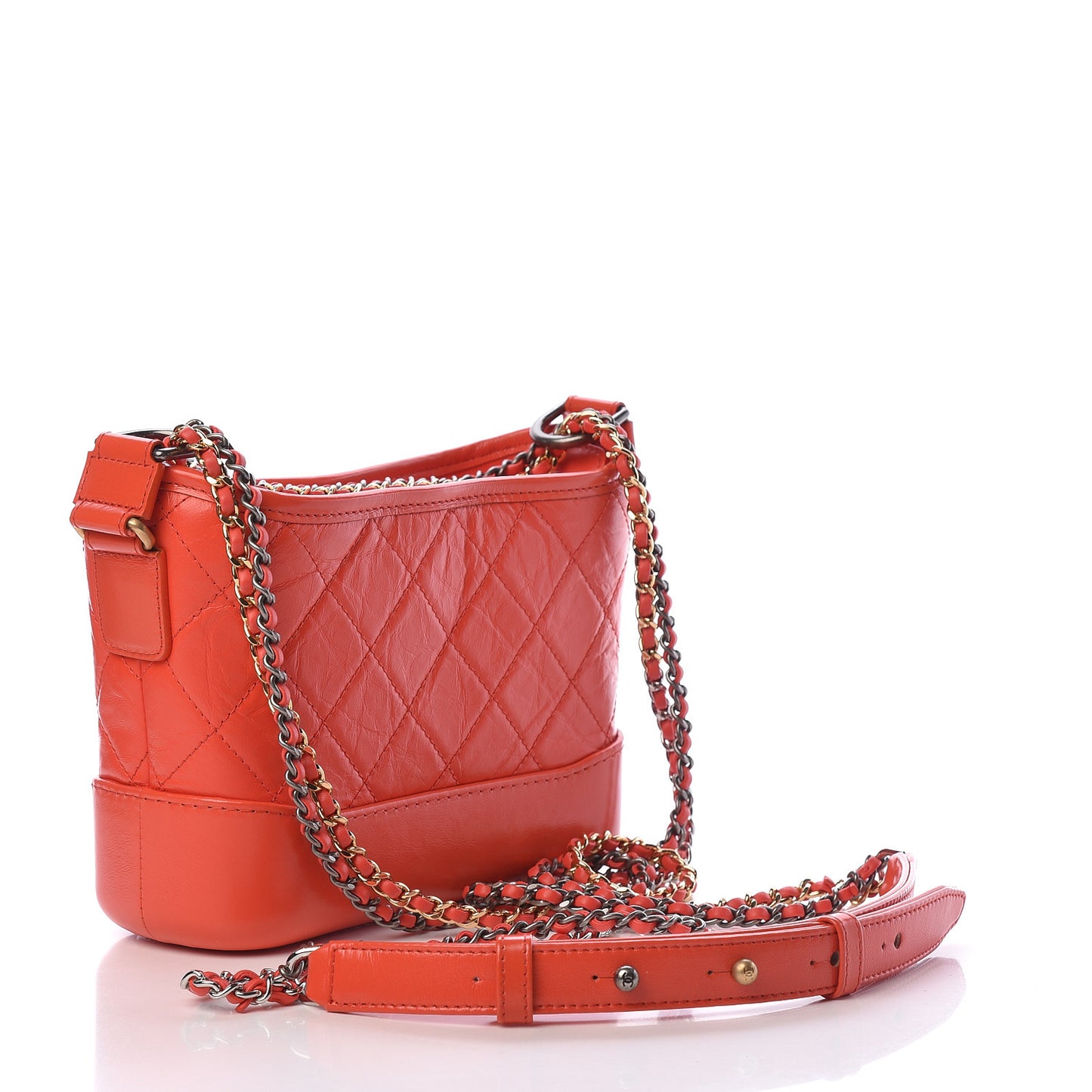 Aged Calfskin Quilted Small Gabrielle Hobo Red