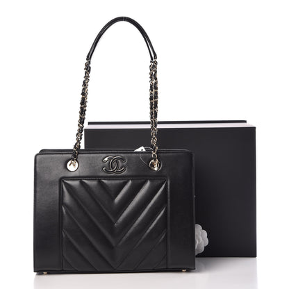 Chanel Sheepskin Chevron Quilted Mademoiselle Vintage Shopping Tote Black 10 of 10