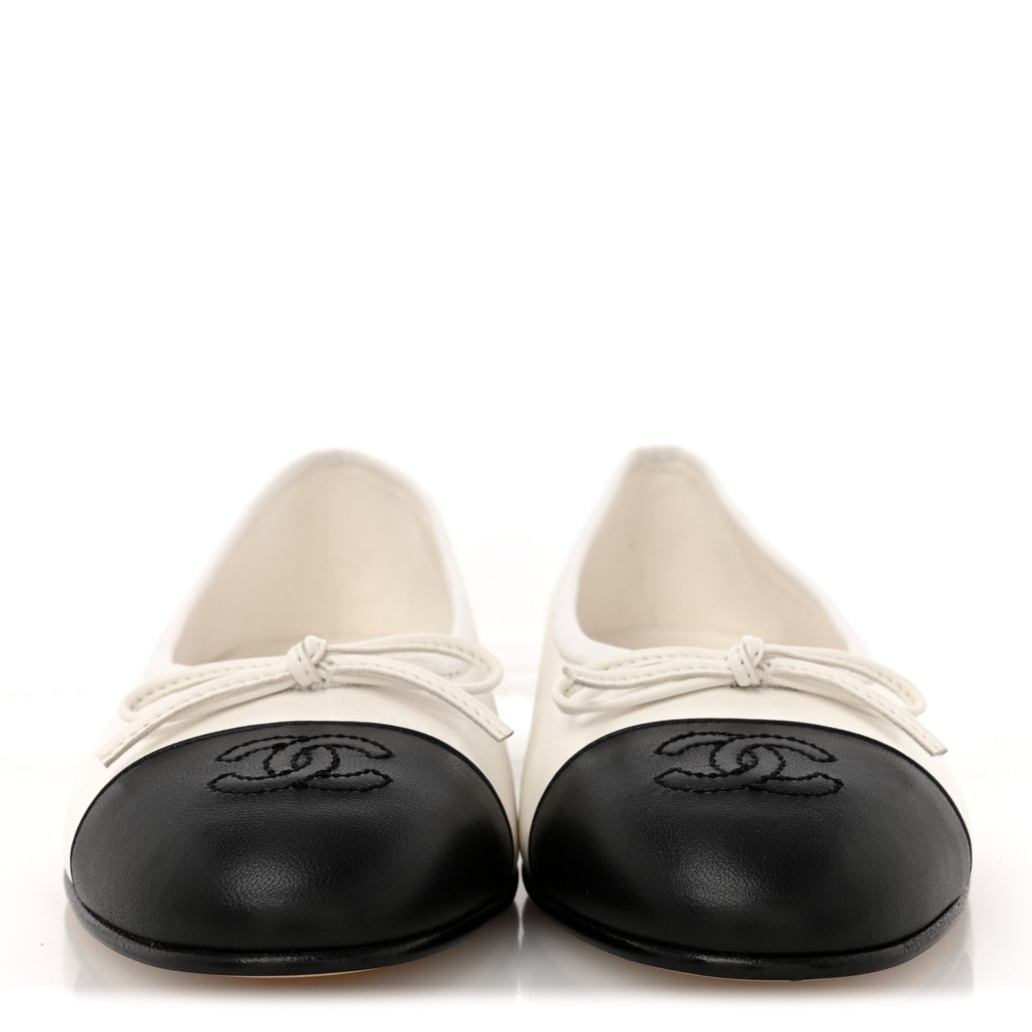 Chanel Lambskin Cap Toe CC Ballerina Flats 37 White Black 3 of 10