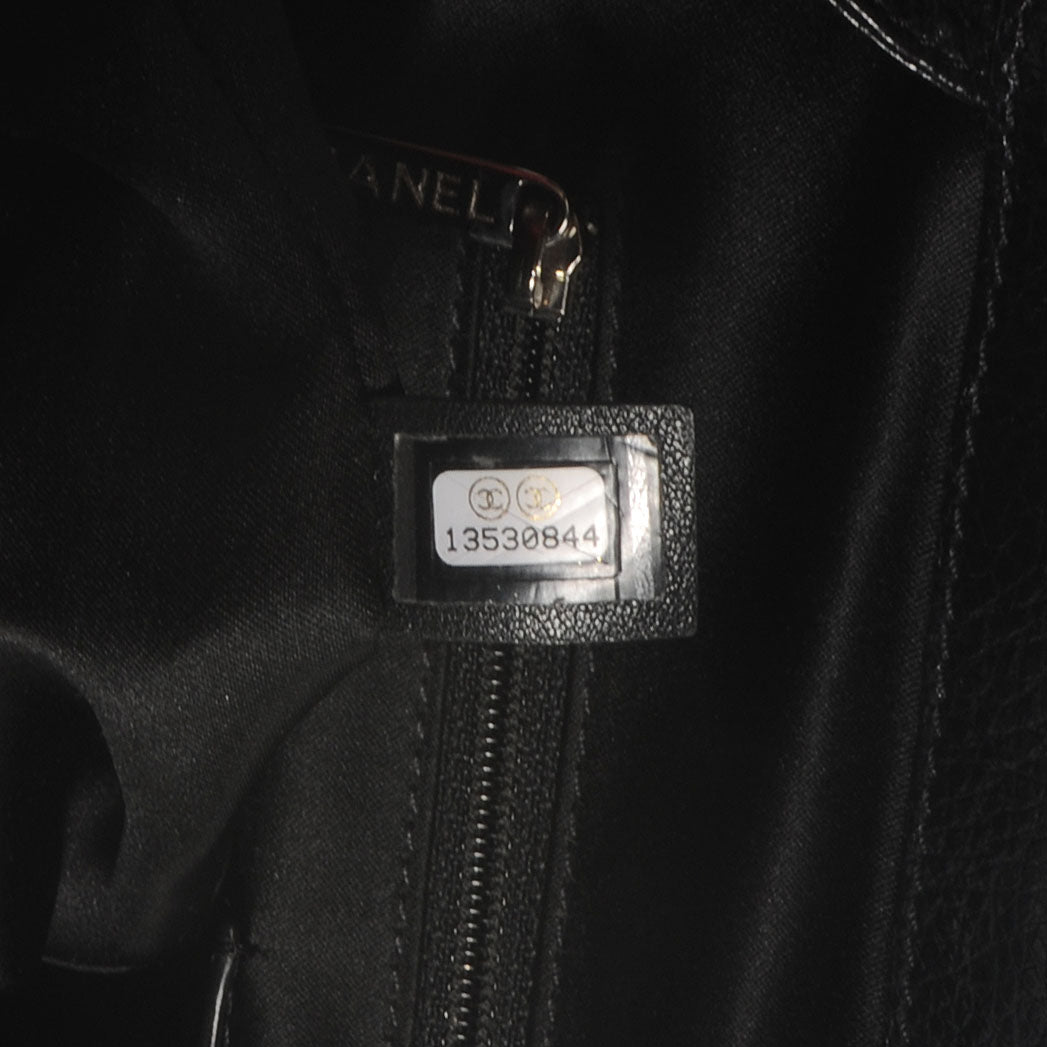 Glazed Calfskin Large On The Road Large Frame Tote Black