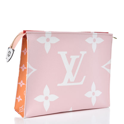 Louis Vuitton Monogram Giant Toiletry Pouch 26 Rouge 3 of 8